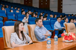 Khoa Kinh tế học